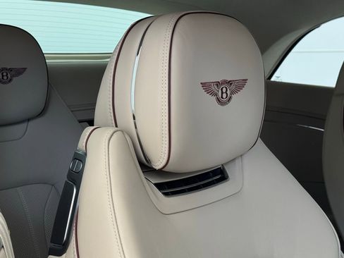Used 2024 Bentley Continental GT image 42
