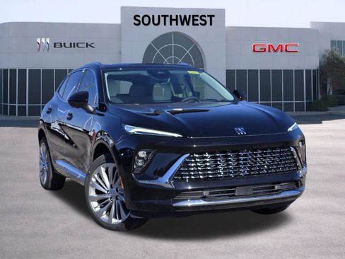 New 2026 Buick Envision Avenir image 1