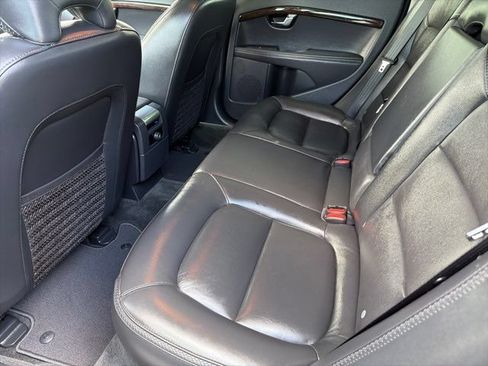 Used 2016 Volvo XC70 T5 Premier w/ Proximity Package FWD image 10