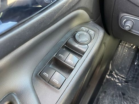 Used 2023 Chevrolet Equinox LT w/ LPO, Floor Liner Package image 23