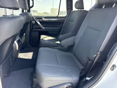 Certified 2023 Lexus GX 460 Premium AWD/4WD image 23