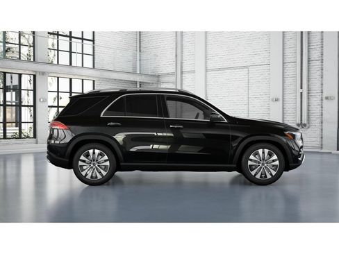 Certified 2025 Mercedes-Benz GLE 450 4MATIC image 16
