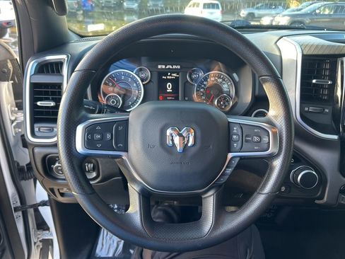 Used 2025 RAM 1500 Big Horn image 15