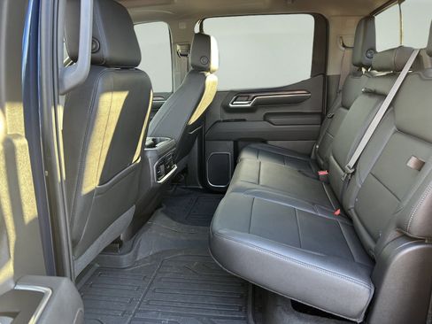 Used 2022 GMC Sierra 1500 SLT w/ SLT Premium Plus Package image 10