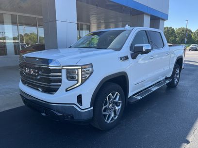 Used 2023 GMC Sierra 1500 SLT w/ SLT Premium Package