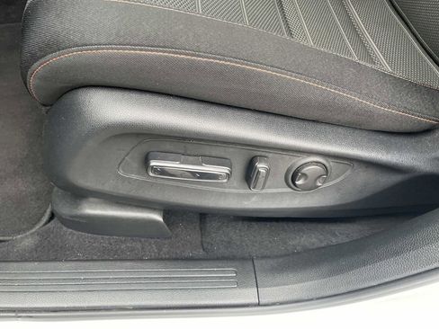 Used 2023 Honda CR-V Sport image 16