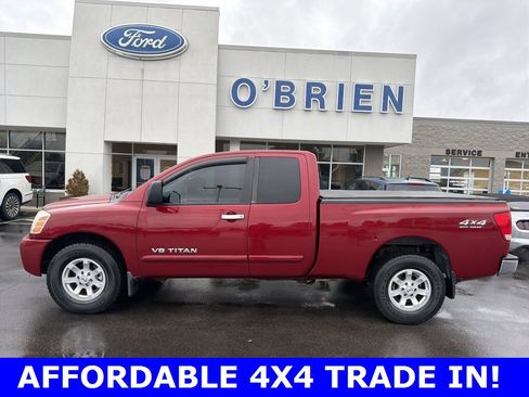 Used 2006 Nissan Titan SE image 2