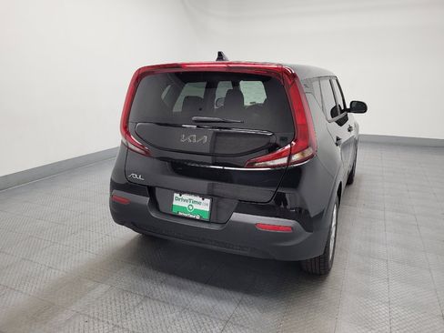 Used 2022 Kia Soul LX w/ Technology Package FWD image 7