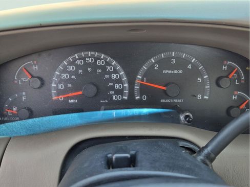 Used 2000 Ford F150 XLT AWD/4WD image 15