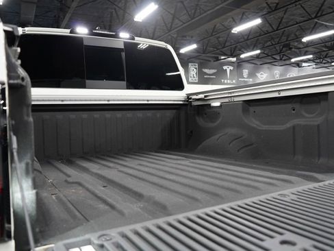 Used 2024 Nissan Titan PRO-4X w/ Pro-4x Utility Package AWD/4WD image 18