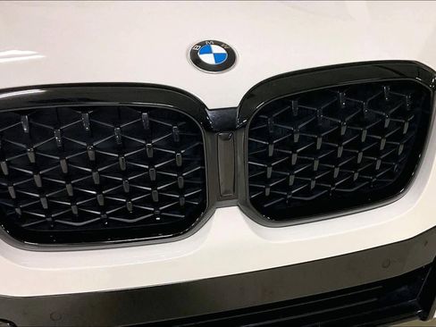 Certified 2023 BMW X4 xDrive30i w/ M Sport Package image 30