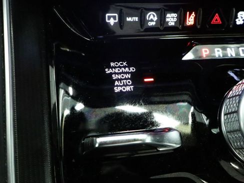 Used 2024 Jeep Grand Wagoneer L Series II w/ Quick Order Packagew 28T image 48