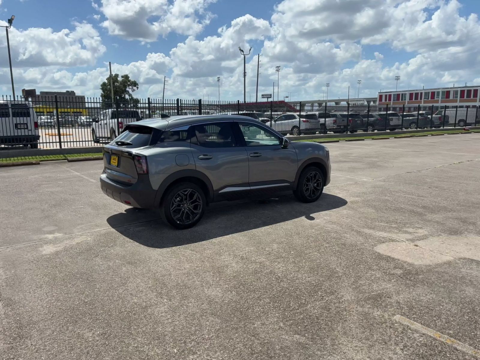 Used 2026 Nissan Kicks SR FWD image 14