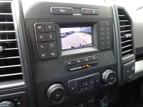 Used 2018 Ford F150 XL w/ Equipment Group 101A Mid AWD/4WD image 17