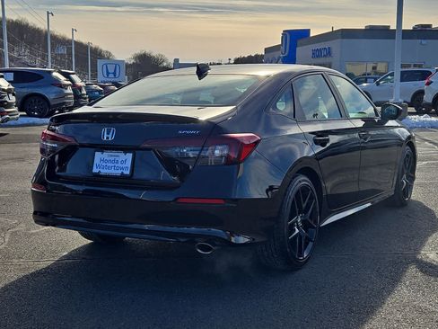 Used 2025 Honda Civic Sport image 5