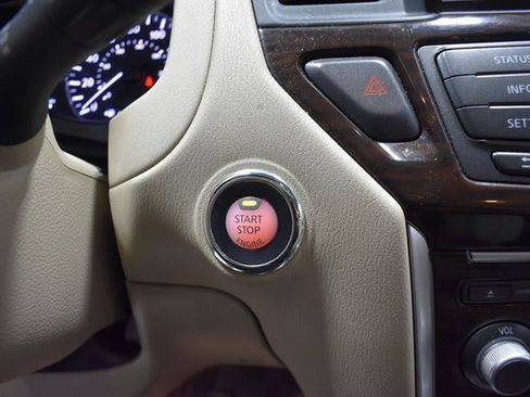 Used 2014 Nissan Pathfinder SL w/ SL Premium Package image 27