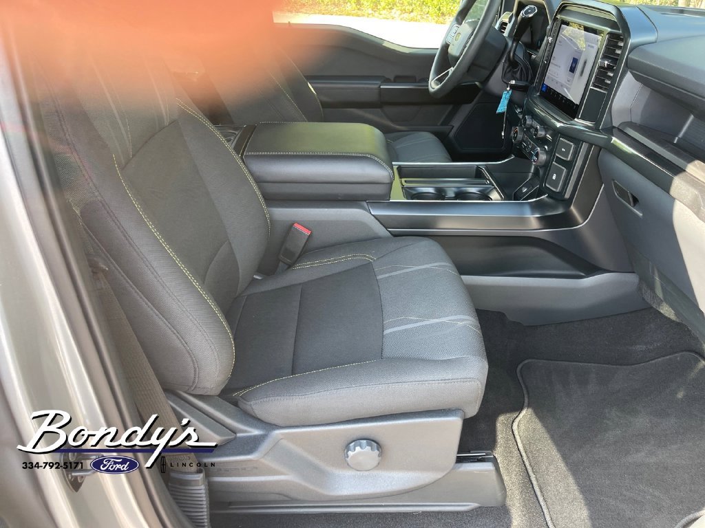 Used 2025 Ford F150 STX RWD image 18