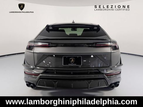 Used 2024 Lamborghini Urus Performante AWD/4WD image 4