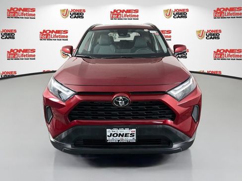Certified 2022 Toyota RAV4 XLE AWD/4WD image 11