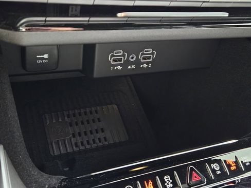 New 2026 Jeep Grand Wagoneer 4WD image 23