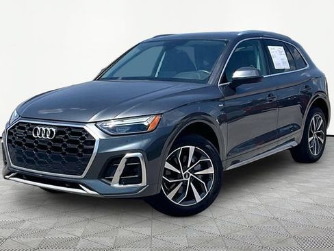 Used 2023 Audi Q5 2.0T Premium Plus w/ Premium Plus Package AWD/4WD image 1