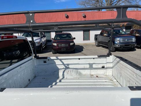 Used 2019 Nissan Frontier S image 15