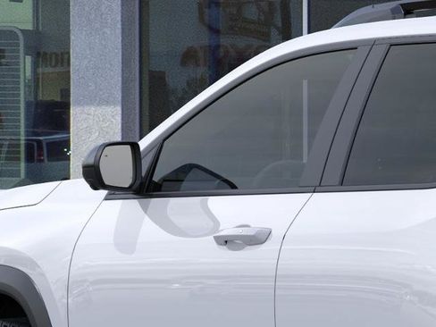 New 2026 Chevrolet Equinox LT w/ Midnight Edition FWD image 12