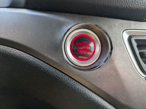 Used 2019 Honda Ridgeline RTL-T image 18