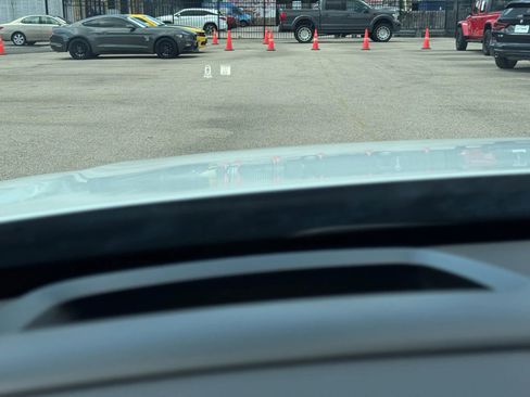 Used 2022 Volvo XC90 T6 Momentum w/ Advanced Package image 53