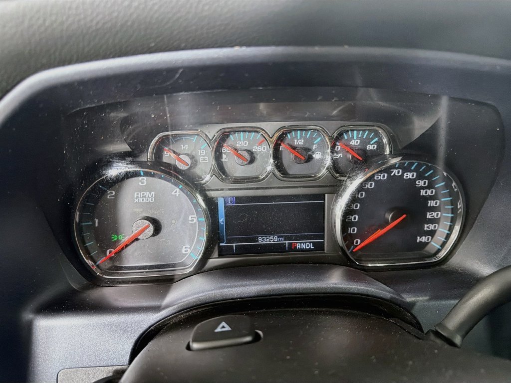 Used 2018 Chevrolet Silverado 1500 LT w/ All Star Edition AWD/4WD image 14