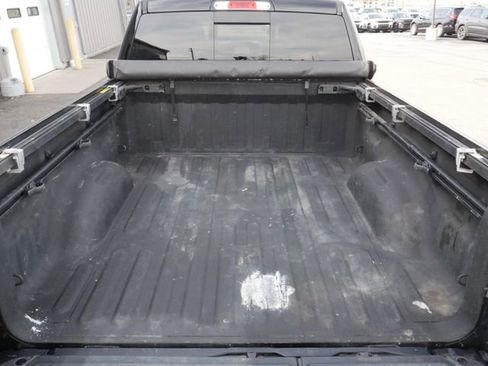 Used 2022 RAM 1500 Laramie AWD/4WD image 13