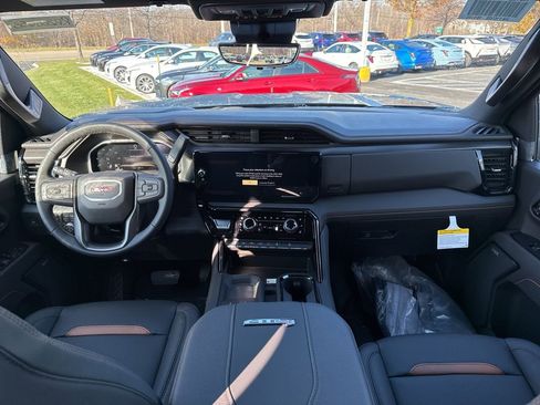 New 2026 GMC Sierra 2500 AT4 w/ AT4 Premium Plus Package image 6