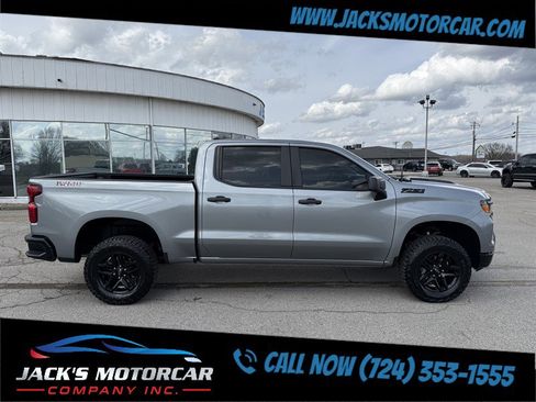 Used 2024 Chevrolet Silverado 1500 Custom Trail Boss w/ LPO, Dark Essentials Package AWD/4WD image 7