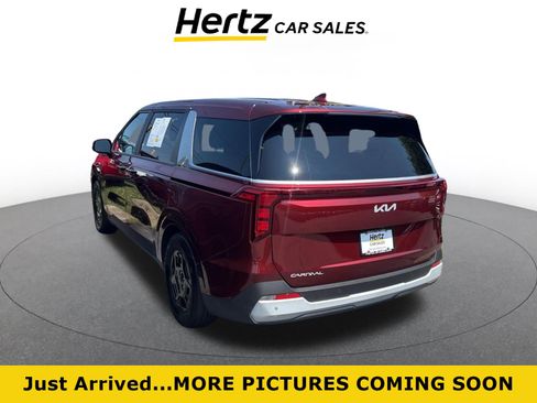Used 2026 Kia Carnival FWD image 1