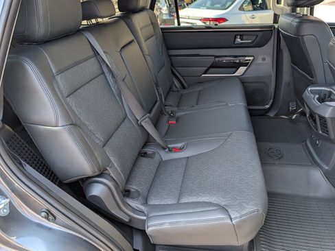 Used 2024 Toyota Sequoia Limited w/ Tow Technology Package AWD/4WD image 5