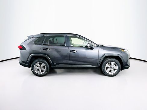Used 2025 Toyota RAV4 XLE w/ Convenience Package image 10