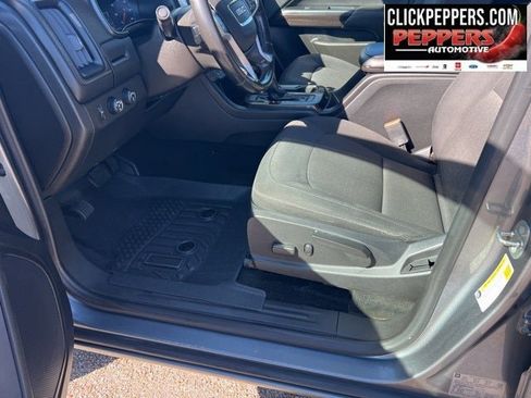 Used 2018 GMC Canyon SLE w/ SLE Convenience Package image 12