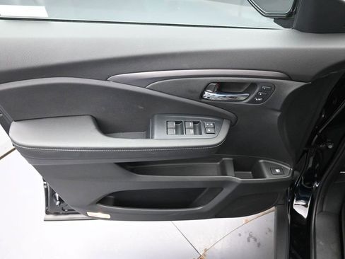 Used 2023 Honda Ridgeline RTL-E image 28