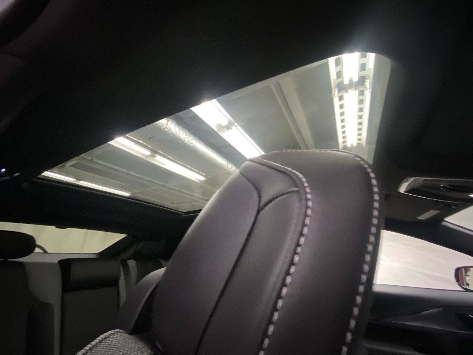 Used 2024 Cadillac Lyriq Tech AWD/4WD image 20
