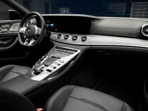 Used 2021 Mercedes-Benz AMG GT 43 image 67