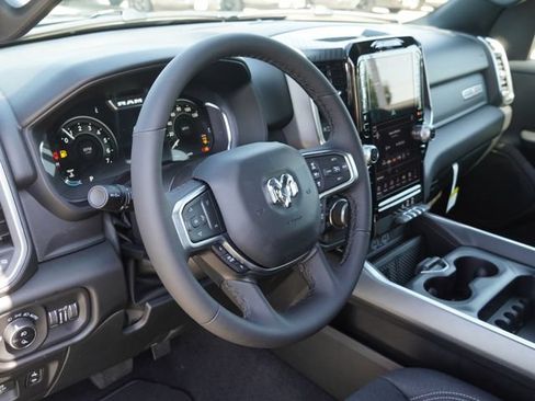 New 2026 RAM 1500 Lone Star AWD/4WD image 17
