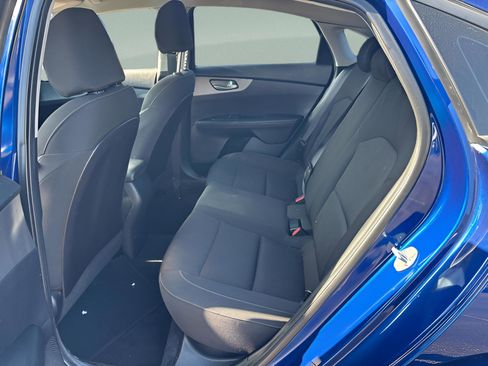 Used 2019 Kia Forte LXS image 10