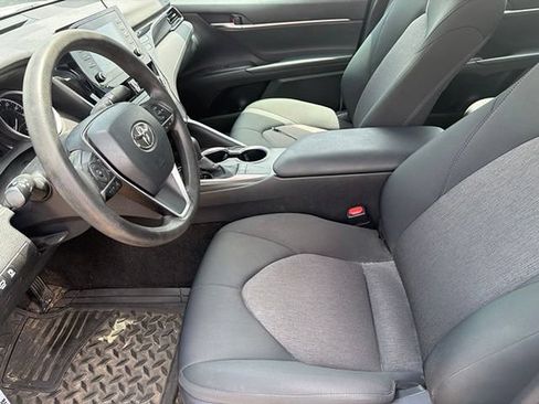 Certified 2023 Toyota Camry LE FWD image 4
