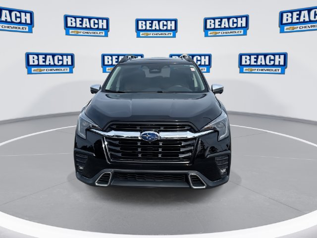 Used 2023 Subaru Ascent Touring AWD/4WD image 3
