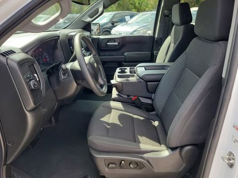 Used 2023 Chevrolet Silverado 1500 Custom image 18