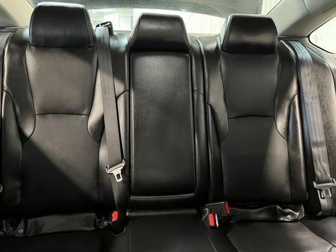 Used 2023 Honda Accord Touring image 12