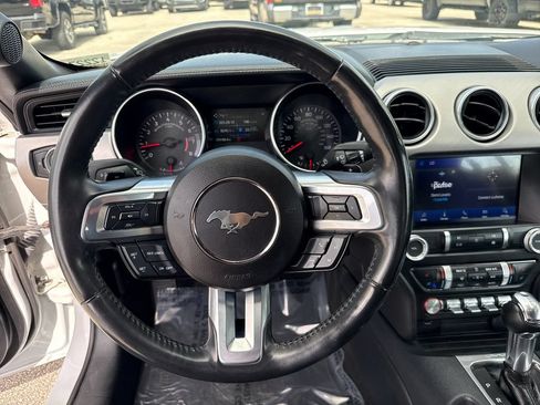 Used 2021 Ford Mustang Premium RWD image 15