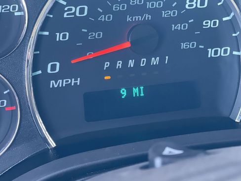 New 2025 GMC Savana 2500 Extended w/ Driver Convenience Package image 12