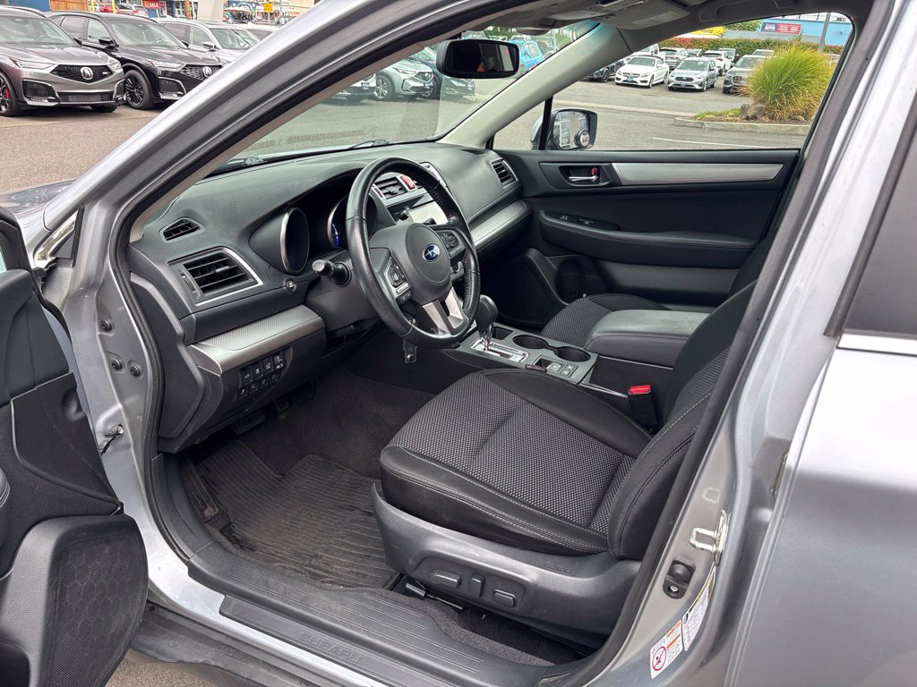 Used 2015 Subaru Outback 2.5i Premium AWD/4WD image 12