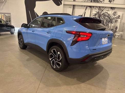 Used 2024 Chevrolet Trax RS w/ Driver Confidence Package image 6